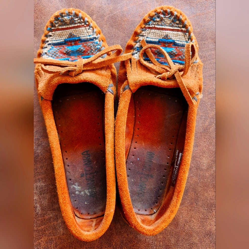Minnetonka Embroidered Kilty Suede Hardsole Moccasins